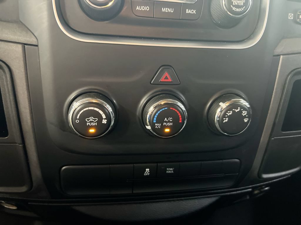 Used 2014 RAM 1500 Express RWD image 15