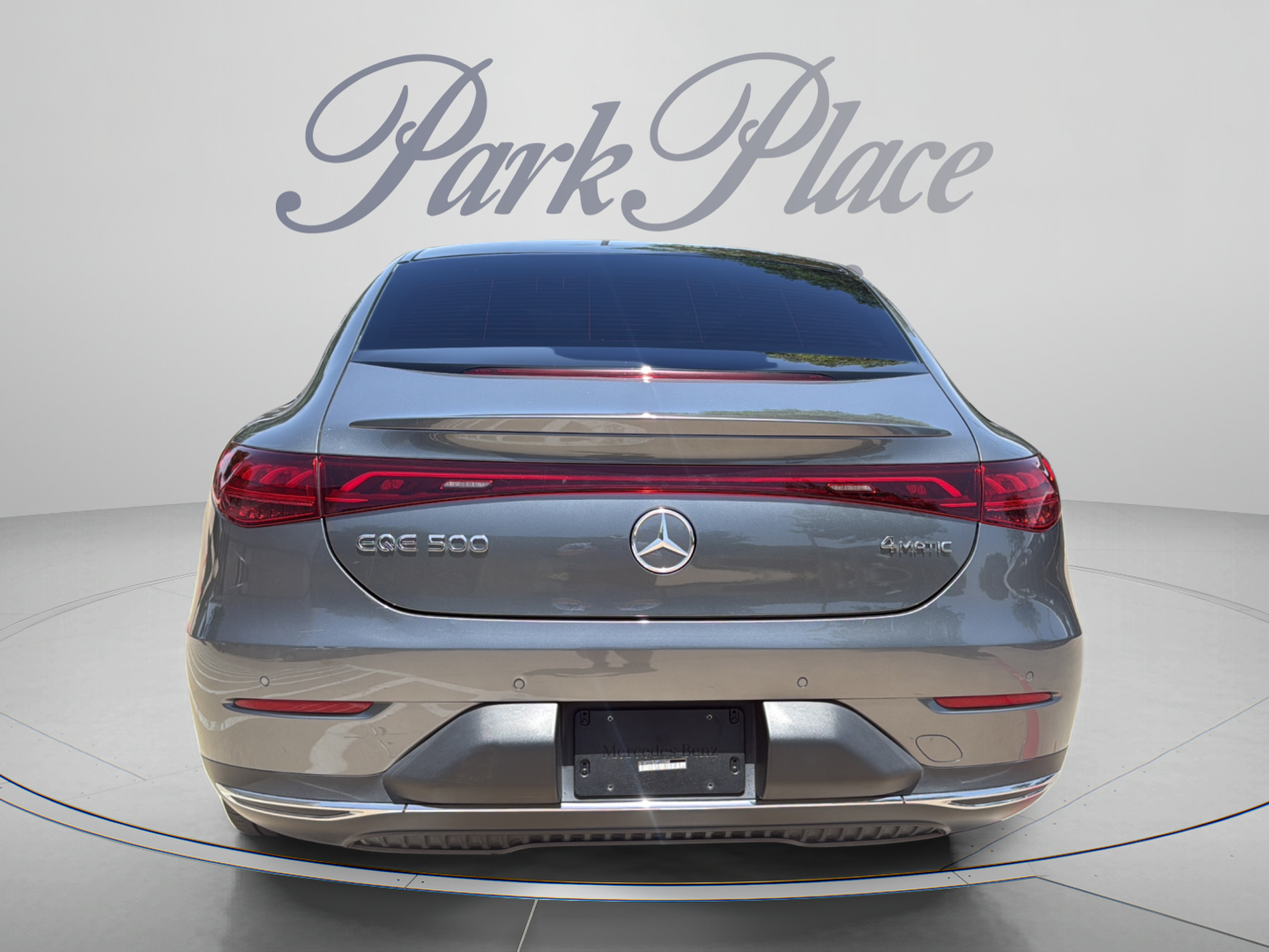 Used 2023 Mercedes-Benz EQE 500 4MATIC Sedan w/ Exclusive Trim Package image 4