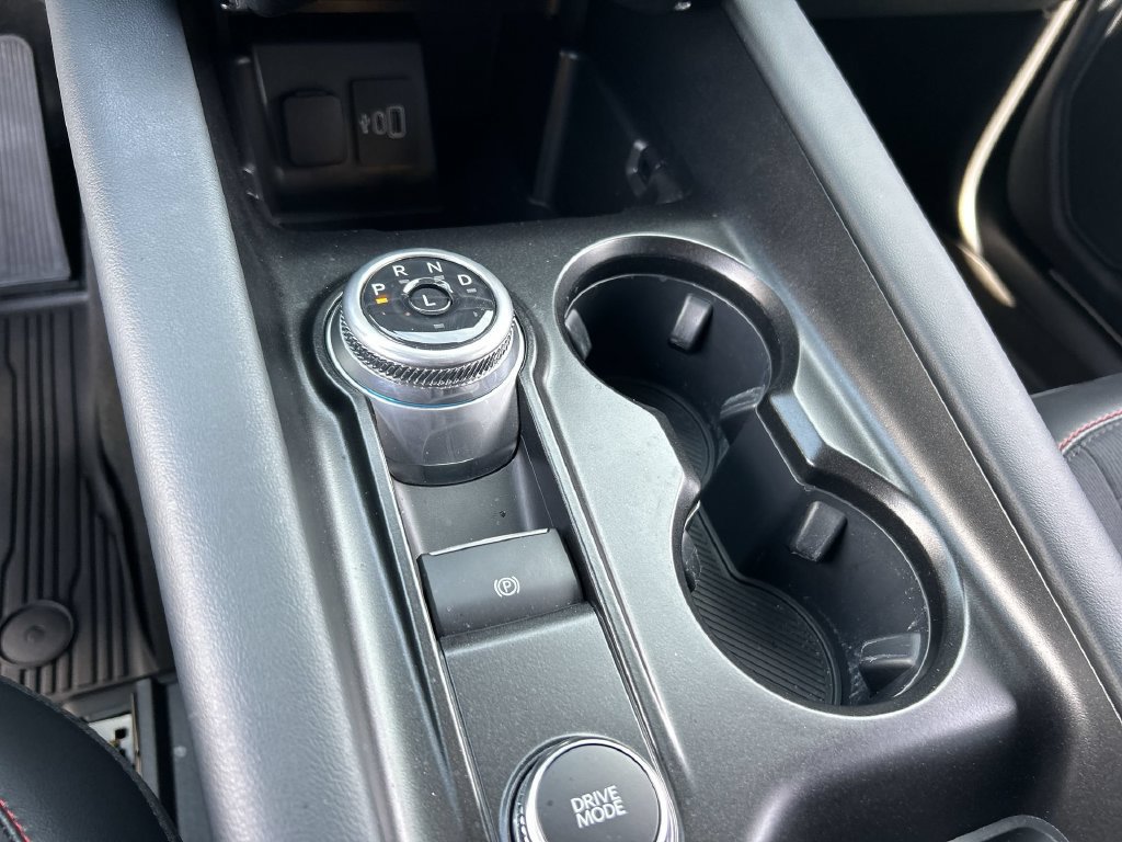 Used 2025 Ford Explorer ST-Line RWD image 16