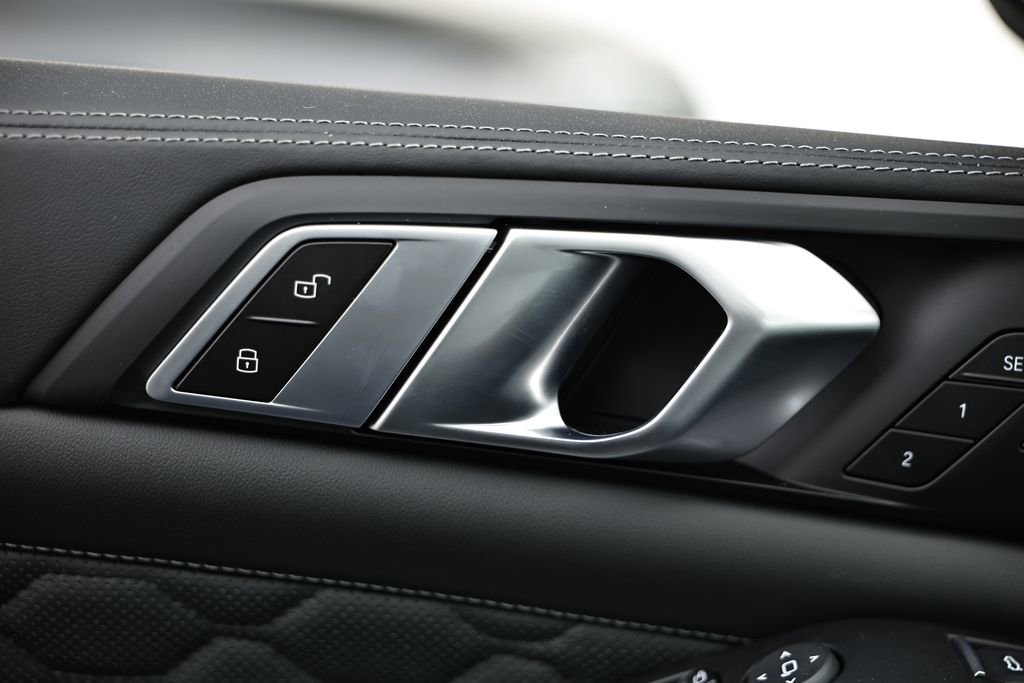New 2026 BMW X5 M Competition w/ Executive Package AWD/4WD image 14