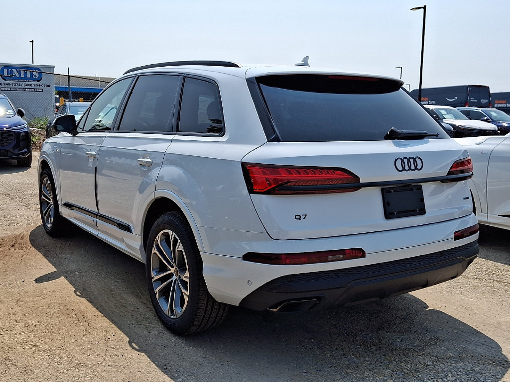 New 2026 Audi Q7 2.0T Premium AWD/4WD image 3