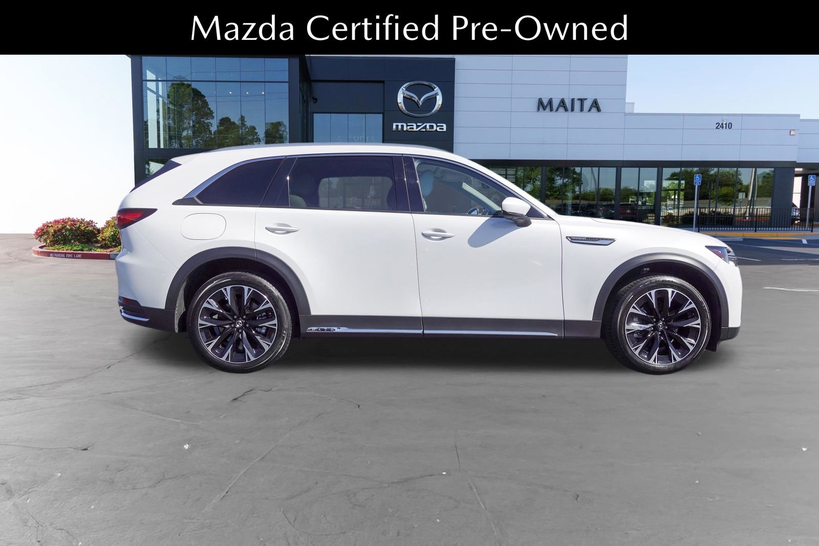 Used 2024 MAZDA CX-90 Plug-In Hybrid w/ Premium Plus AWD/4WD image 2