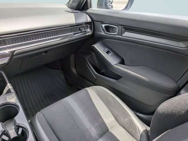 Used 2025 Honda Civic Sport image 16
