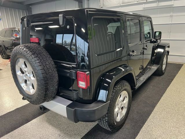 Used 2014 Jeep Wrangler Unlimited Sahara w/ Max Tow Package image 3