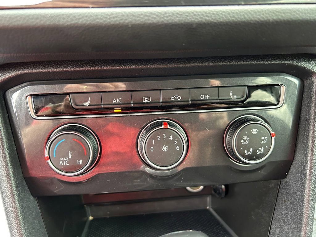 Used 2023 Volkswagen Tiguan S image 17