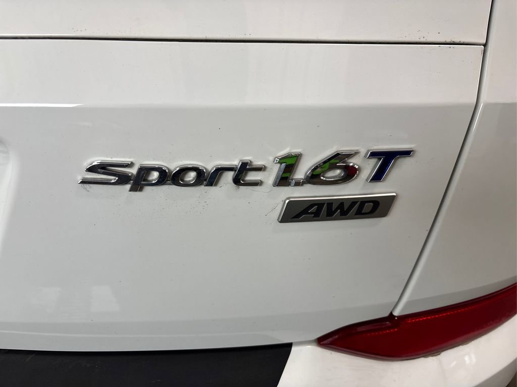 Used 2017 Hyundai Tucson Sport image 14
