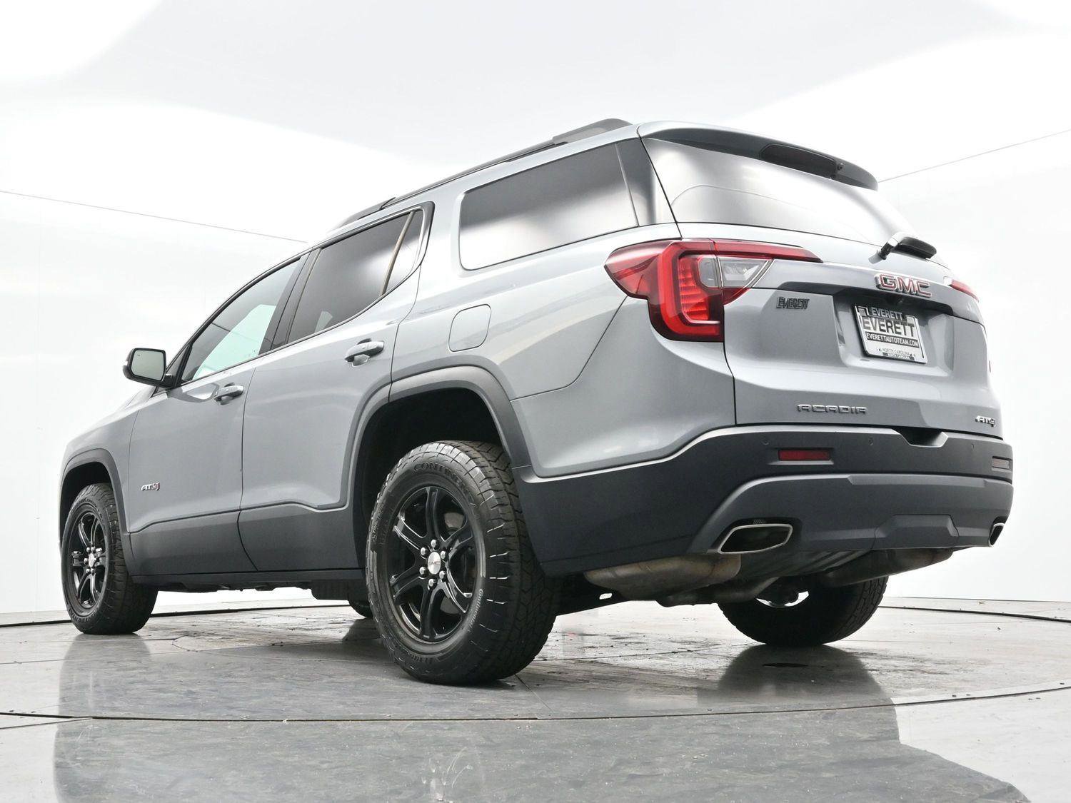 Used 2023 GMC Acadia AT4 w/ Technology Package image 57