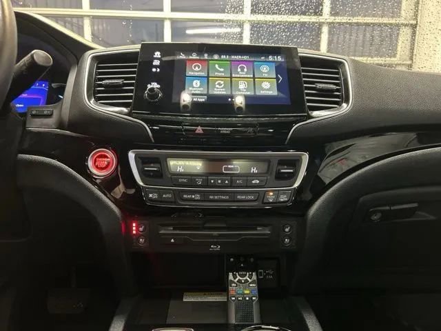 Used 2022 Honda Pilot Black Edition image 20