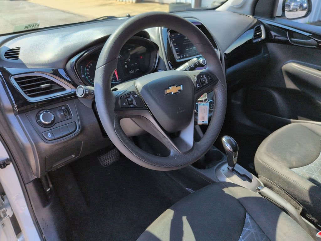 Used 2022 Chevrolet Spark LT FWD image 30