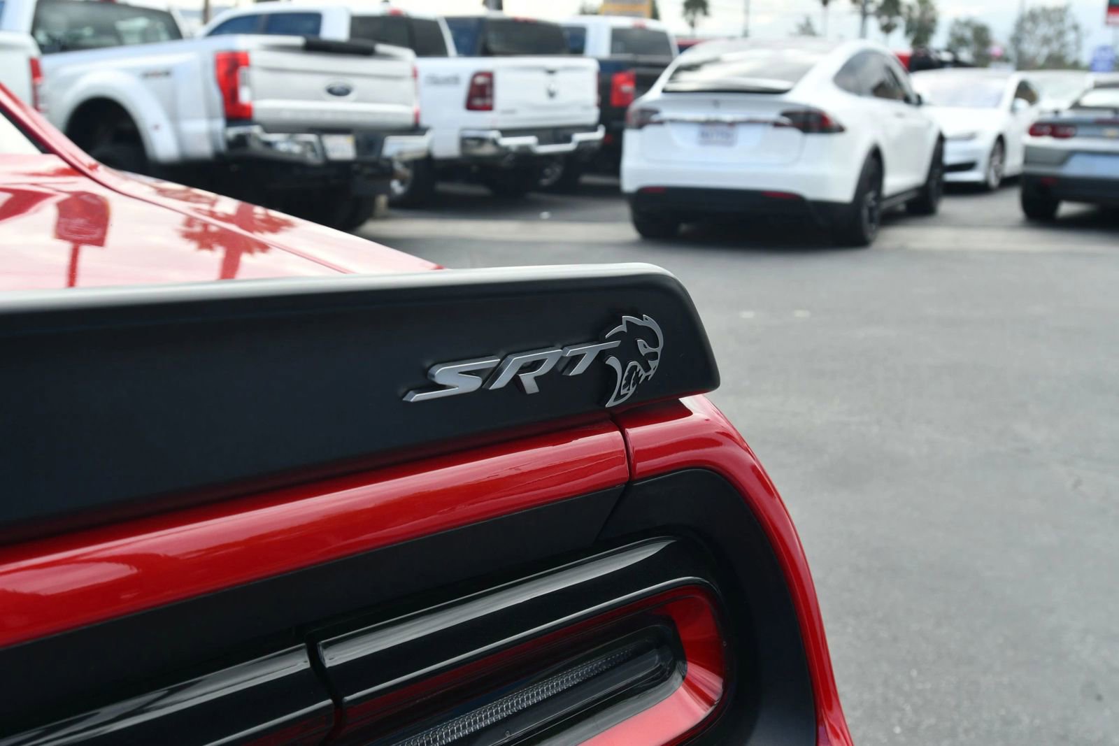 Used 2016 Dodge Challenger SRT Hellcat image 7