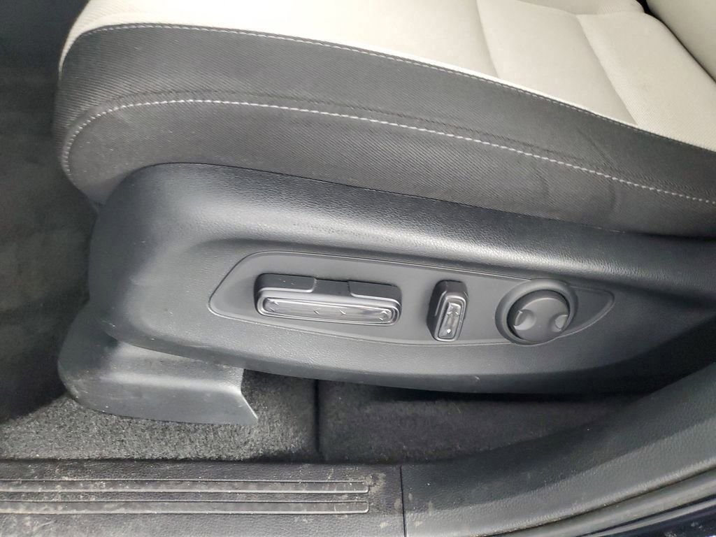 Used 2025 Honda CR-V EX image 24