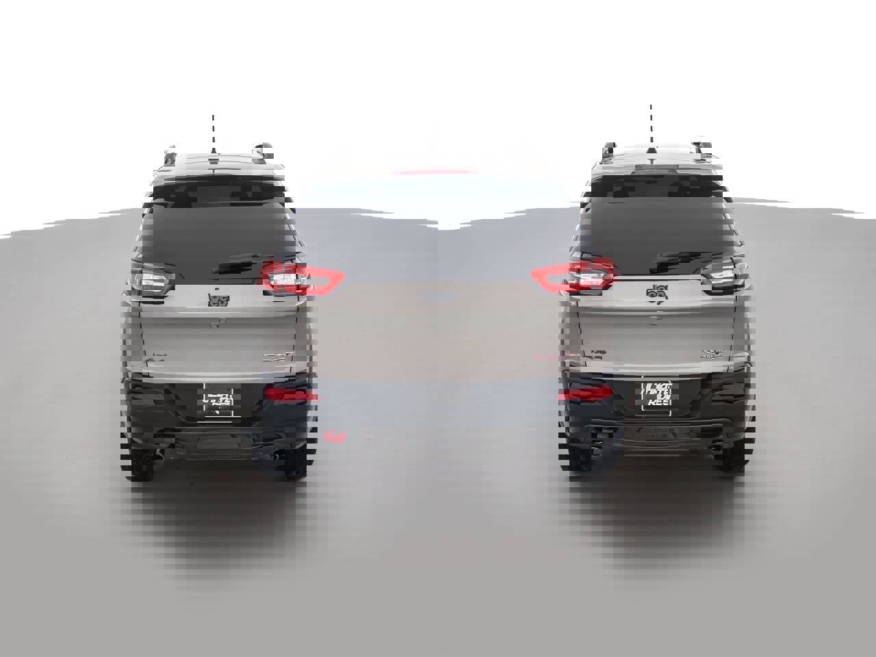 Used 2017 Jeep Cherokee Trailhawk image 6