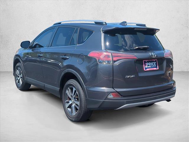 Used 2018 Toyota RAV4 XLE FWD image 12