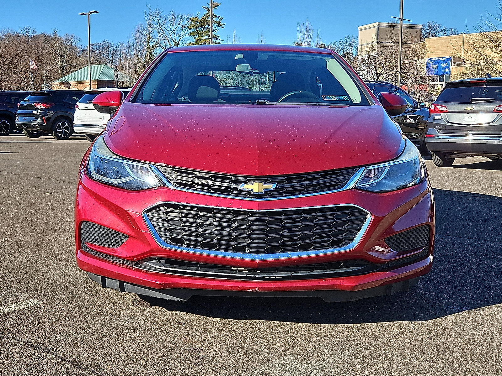 Used 2018 Chevrolet Cruze LT w/ Convenience Package image 2