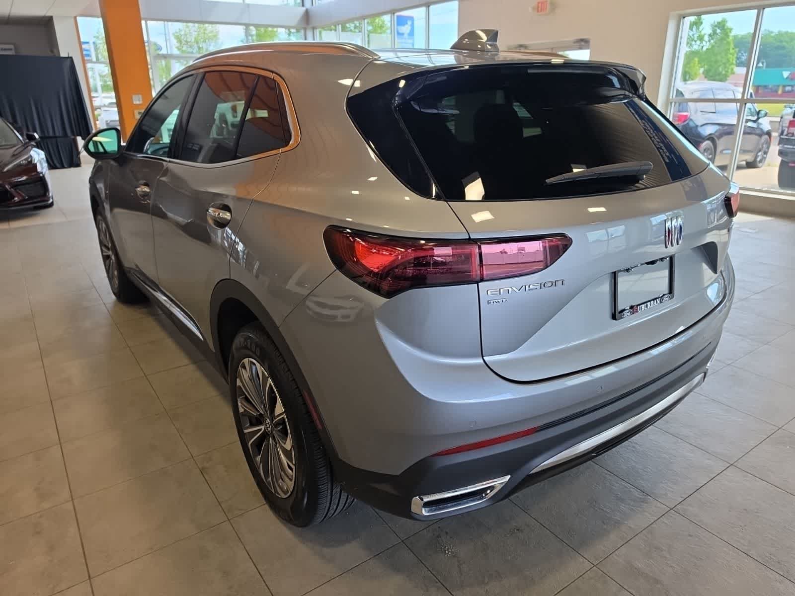 Used 2024 Buick Envision Preferred AWD/4WD image 11
