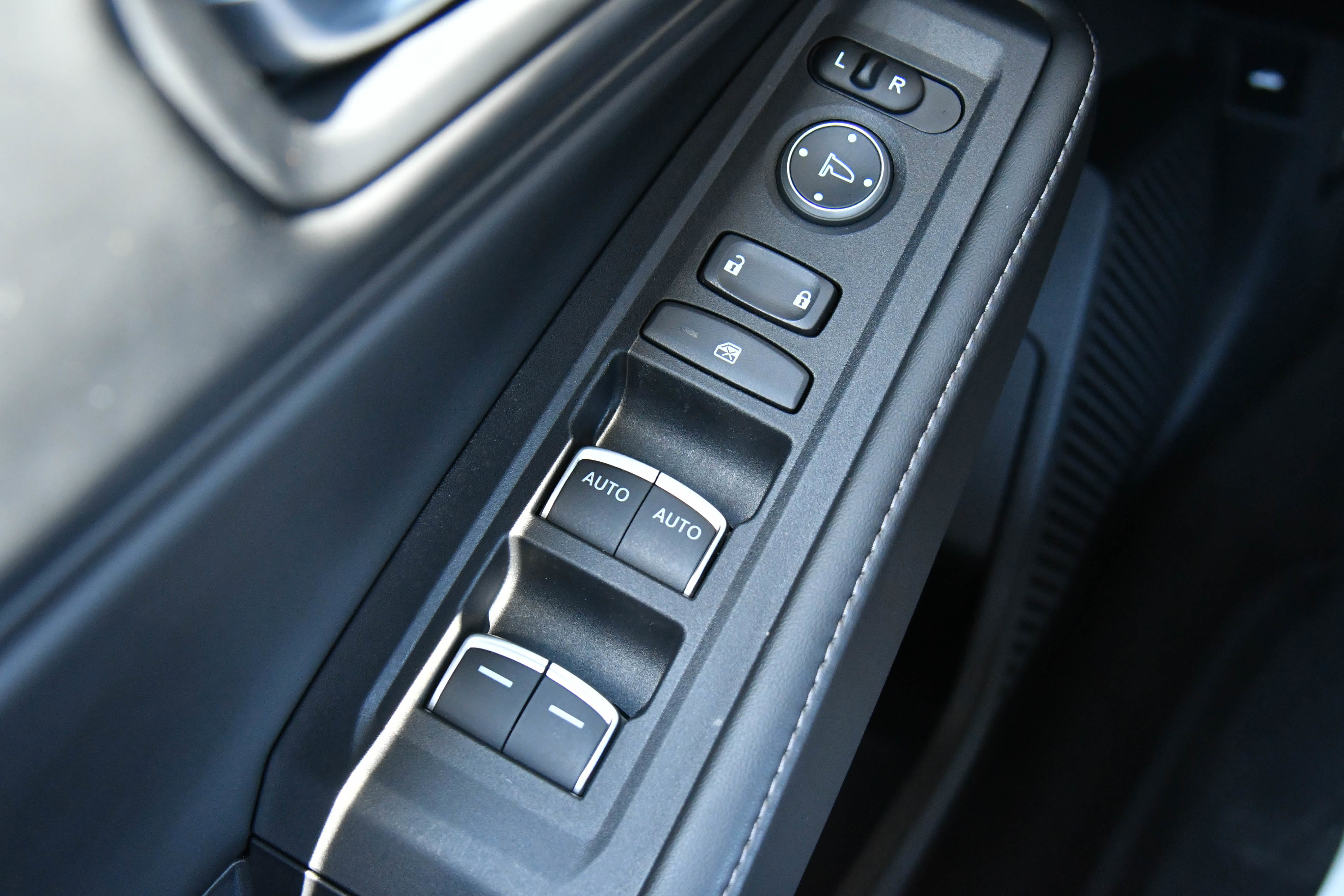 Used 2025 Honda Accord Sport image 34