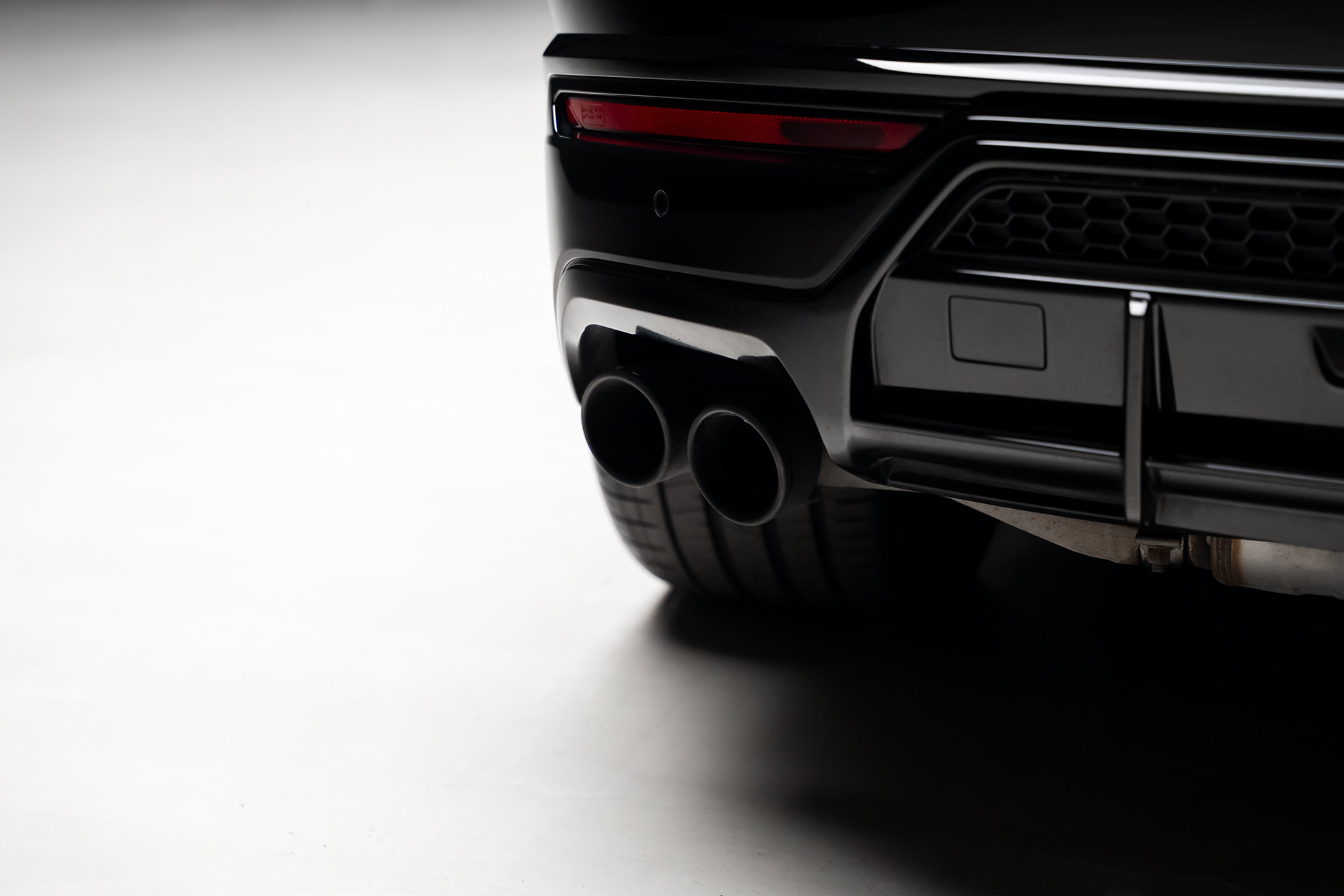 Used 2019 Lamborghini Urus AWD/4WD image 30