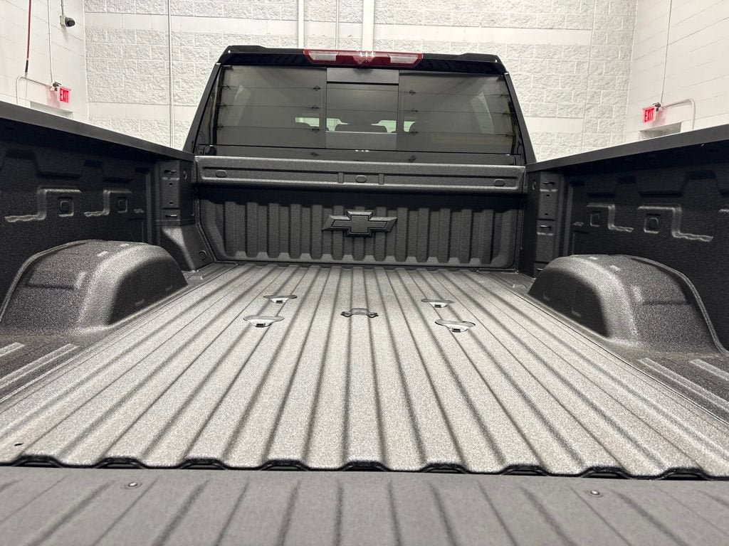 New 2026 Chevrolet Silverado 2500 ZR2 w/ ZR2 Bison Edition AWD/4WD image 6