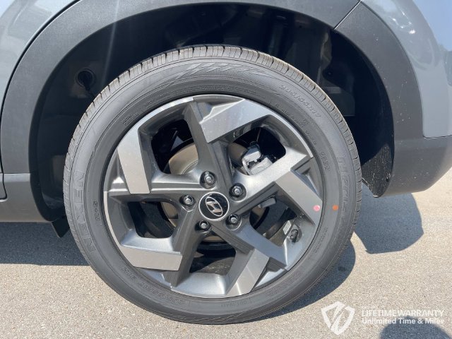 New 2026 Hyundai Venue SEL FWD image 11