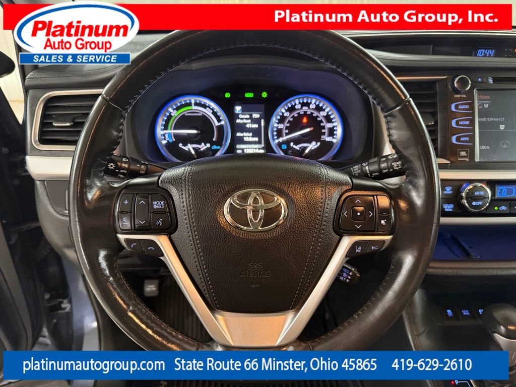 Used 2019 Toyota Highlander Limited Platinum AWD/4WD image 15