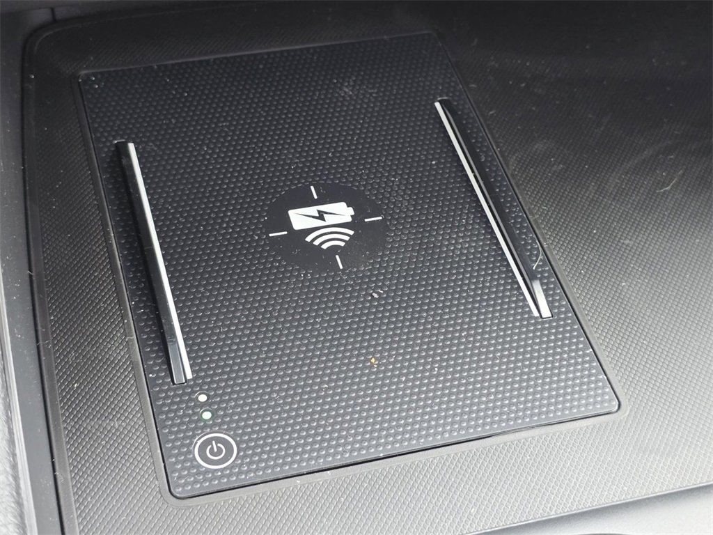 New 2025 Honda Pilot Touring image 9