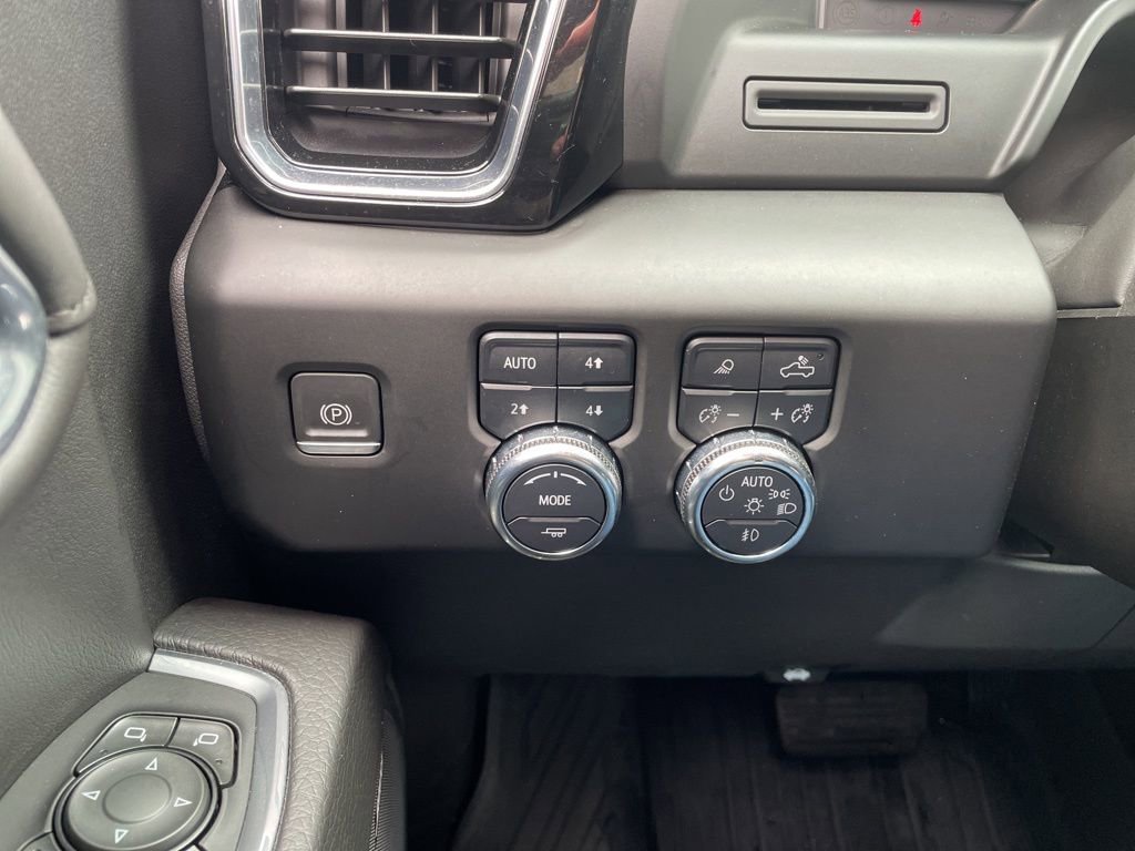 Used 2022 GMC Sierra 1500 Denali AWD/4WD image 28