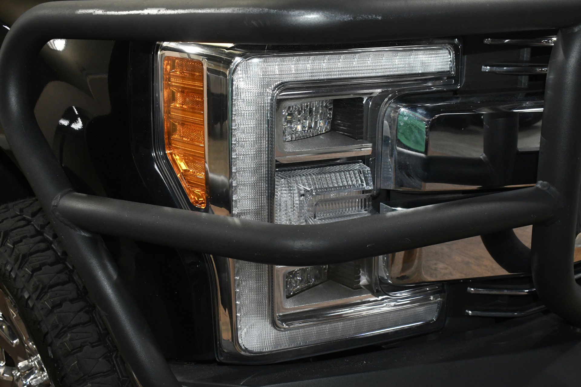 Used 2019 Ford F250 Lariat w/ Lariat Ultimate Package image 58