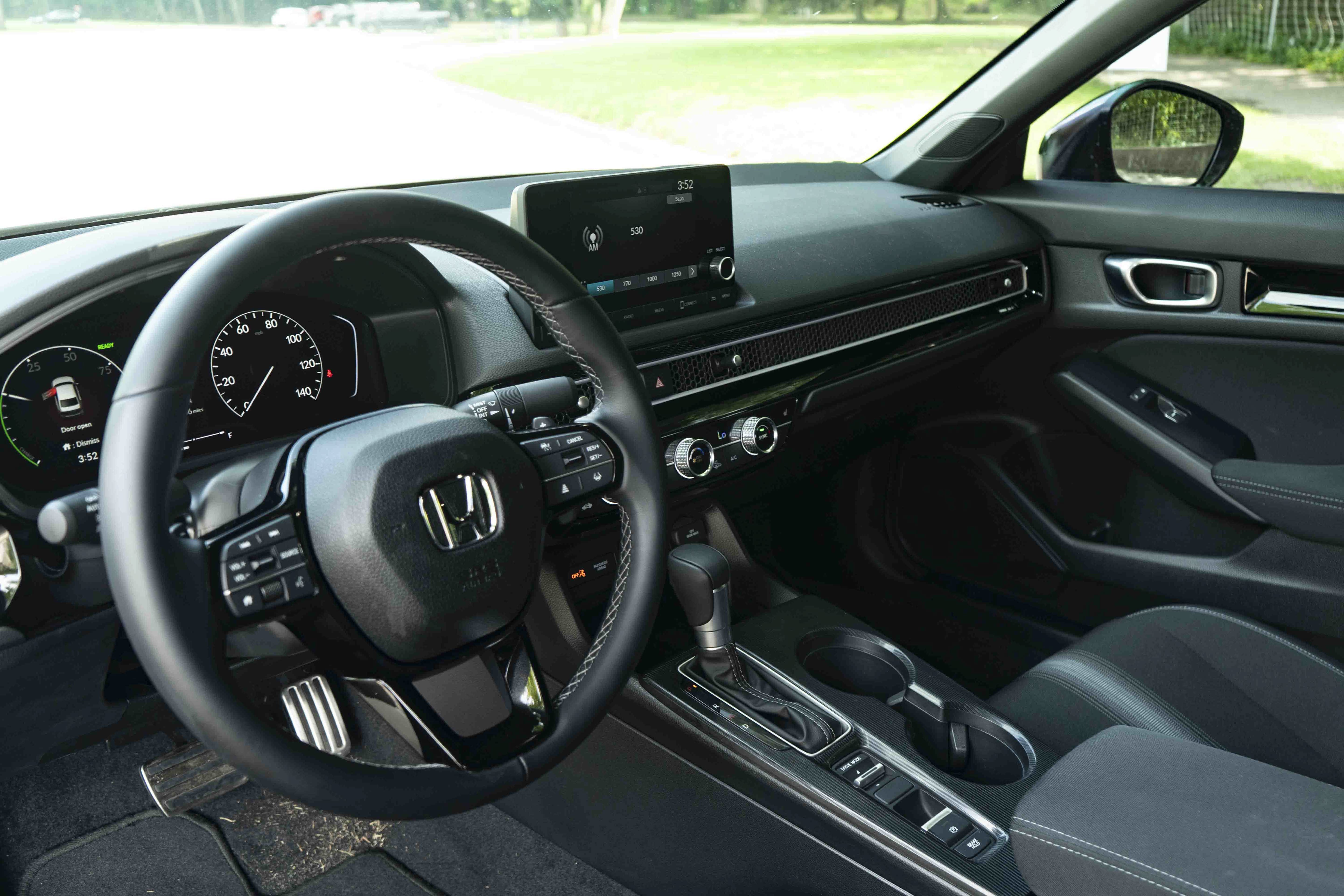 Certified 2025 Honda Civic FWD Hybrid Sedan image 16
