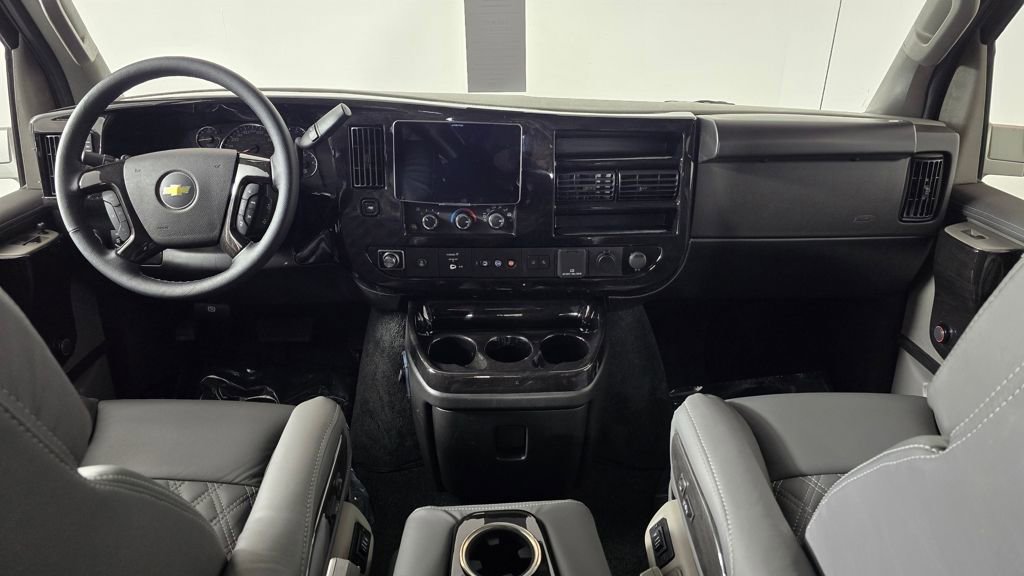 New 2026 Chevrolet Express 2500 Extended w/ Driver Convenience Package image 22