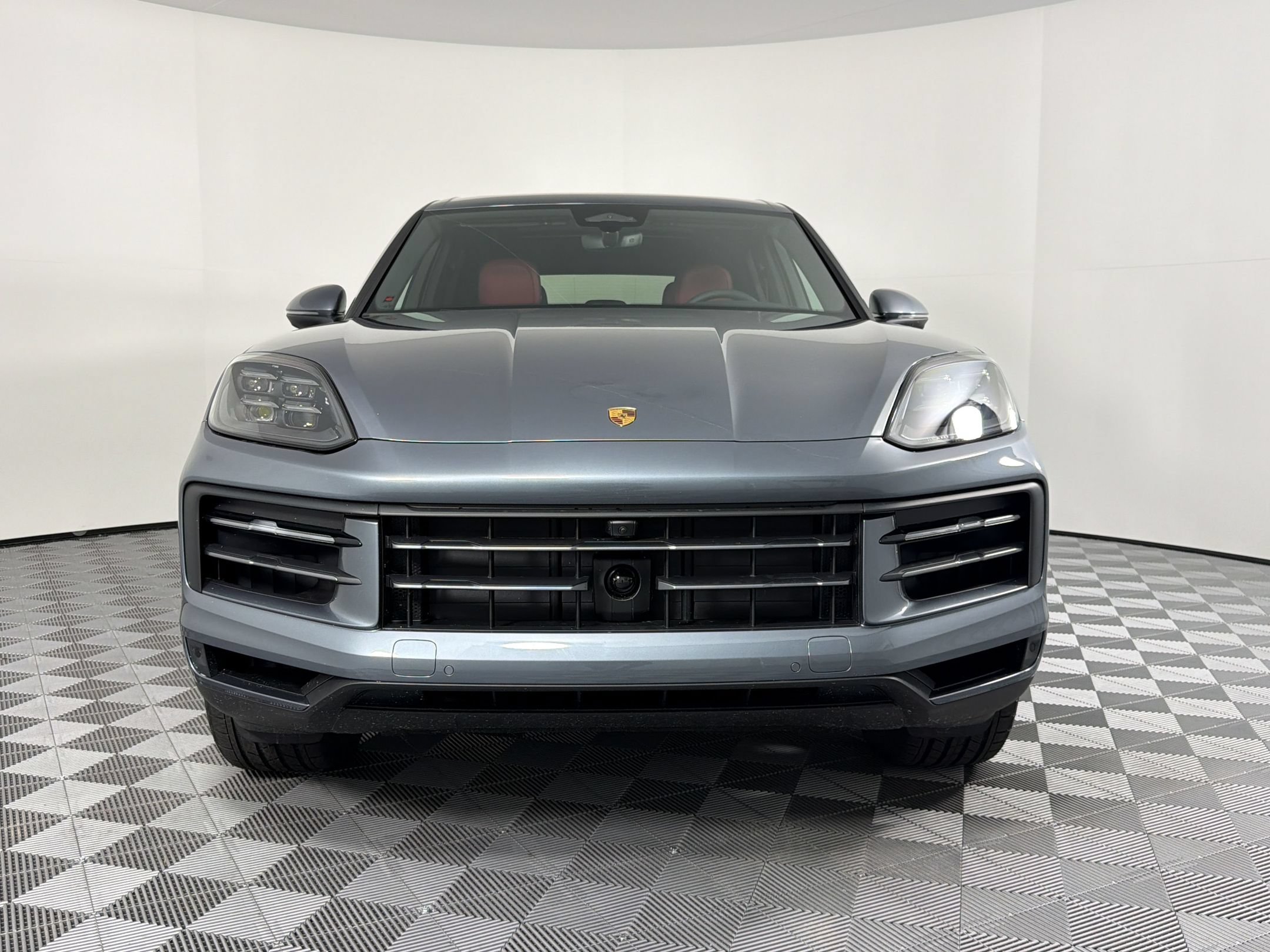 Certified 2026 Porsche Cayenne AWD/4WD image 13