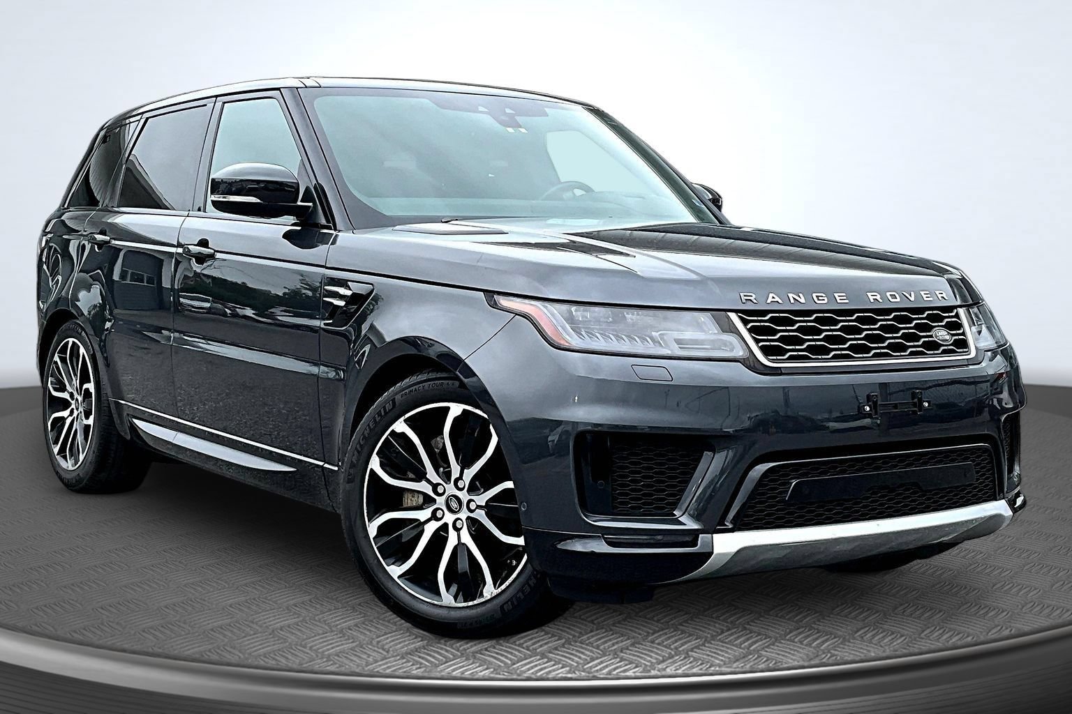 Used 2019 Land Rover Range Rover Sport HSE AWD/4WD image 2
