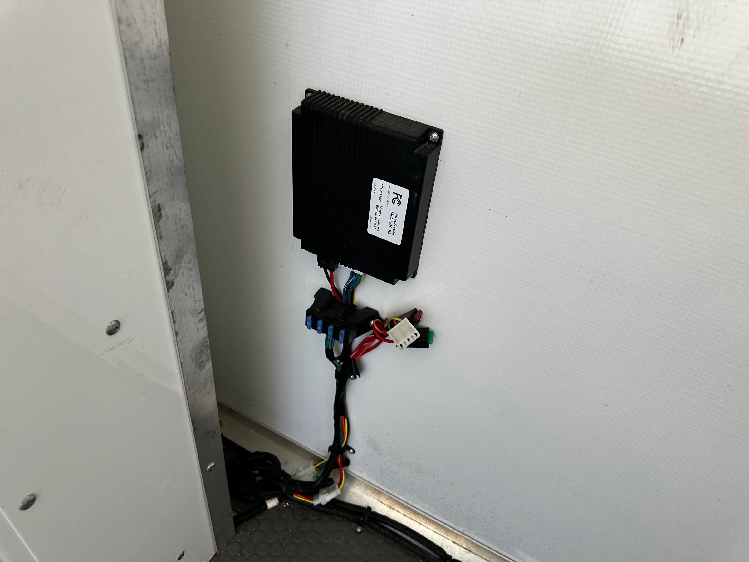 Used 2024 GMC Sierra 3500 Pro w/ Convenience Package image 14