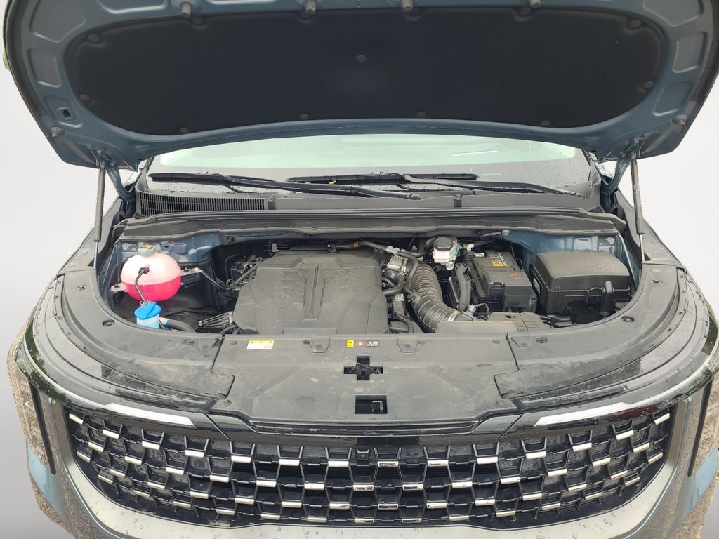 Used 2025 Kia Carnival SX Prestige FWD image 18