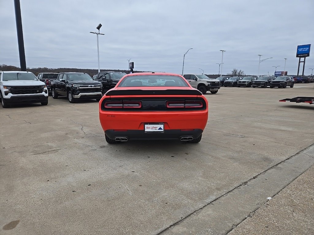 Used 2021 Dodge Challenger SXT w/ Blacktop Package image 7