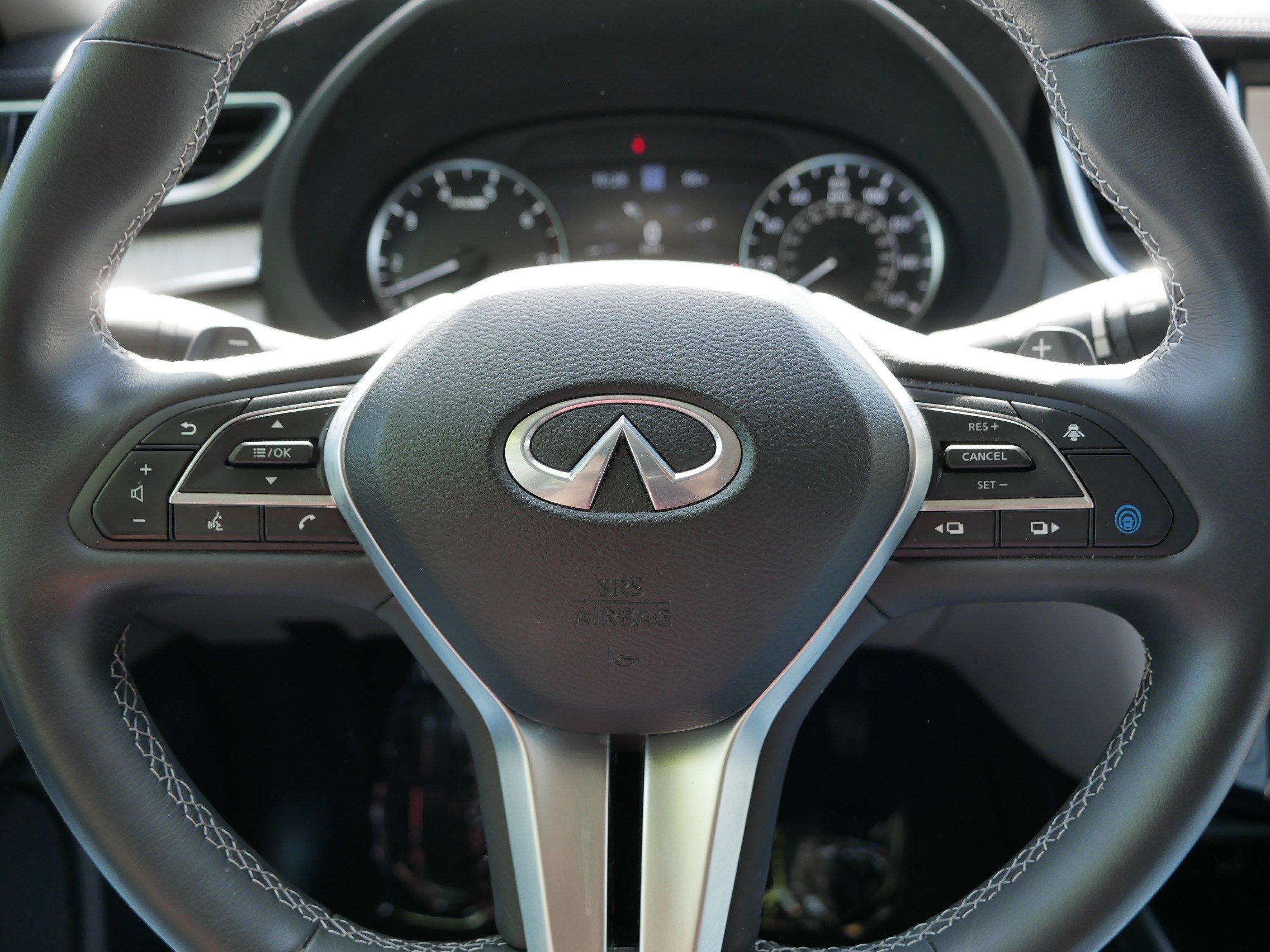 Certified 2023 INFINITI QX50 Sensory w/ Accent Package AWD/4WD image 25