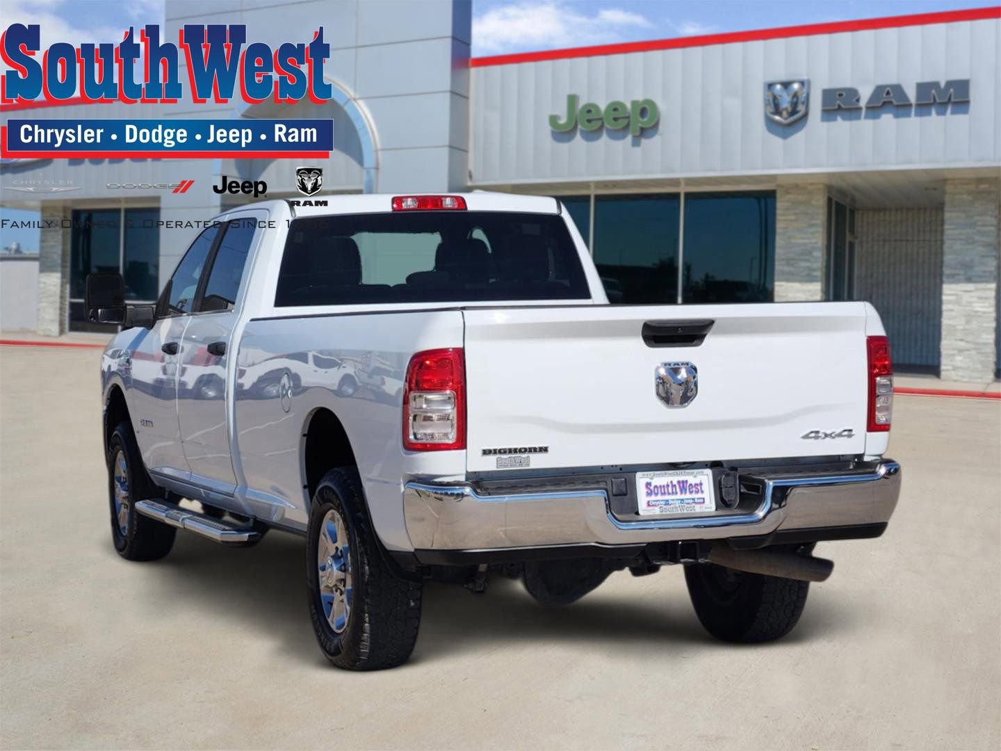 Used 2024 RAM 3500 Big Horn image 4