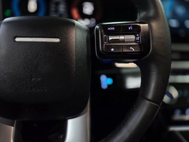 Used 2025 Hyundai Santa Fe SEL image 21