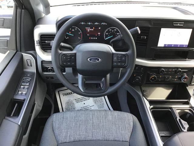 New 2025 Ford F250 XLT w/ 360-Degree Camera Package image 13