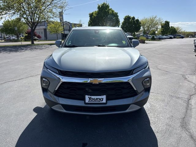 Used 2024 Chevrolet Blazer LT w/ Convenience Package AWD/4WD image 2