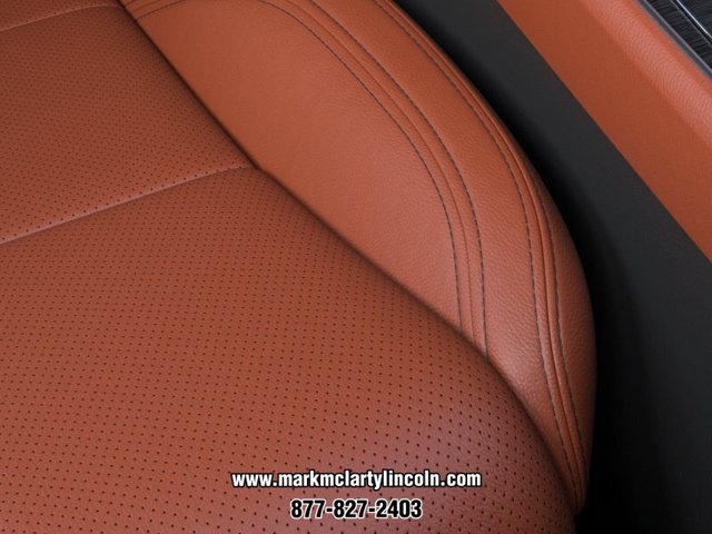 New 2026 Lincoln Aviator Reserve AWD/4WD image 16