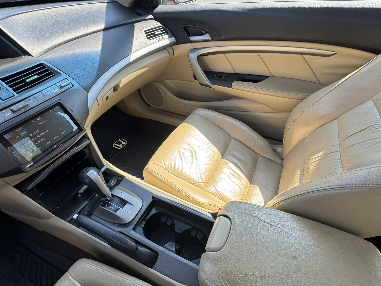 Used 2012 Honda Accord EX-L image 25