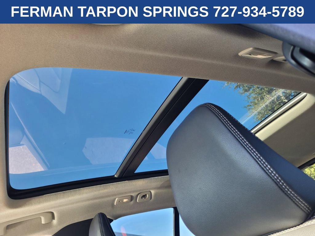 Certified 2025 Volvo XC40 B5 Core image 24