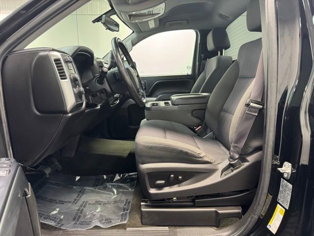 Used 2016 Chevrolet Silverado 1500 LT w/ LT Convenience Package AWD/4WD image 12