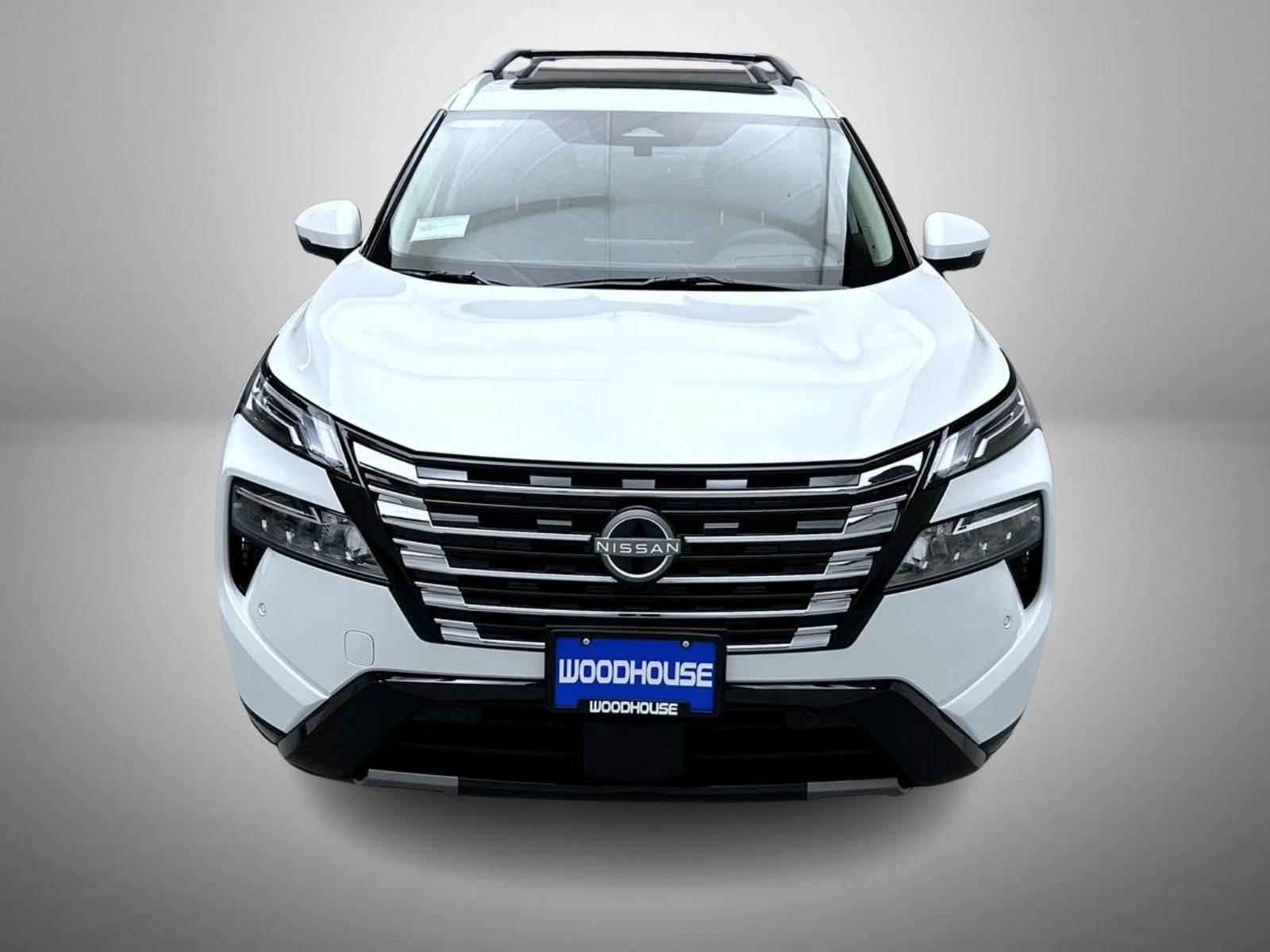New 2026 Nissan Rogue Platinum image 2