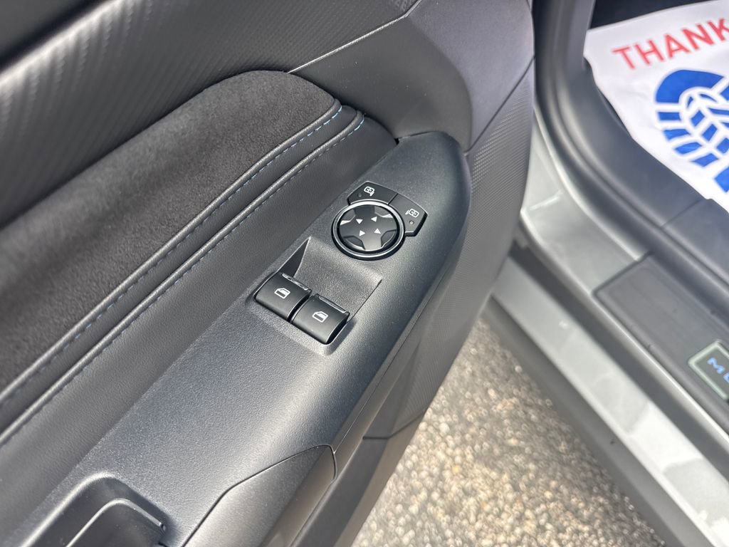 Used 2025 Ford Mustang Dark Horse image 22