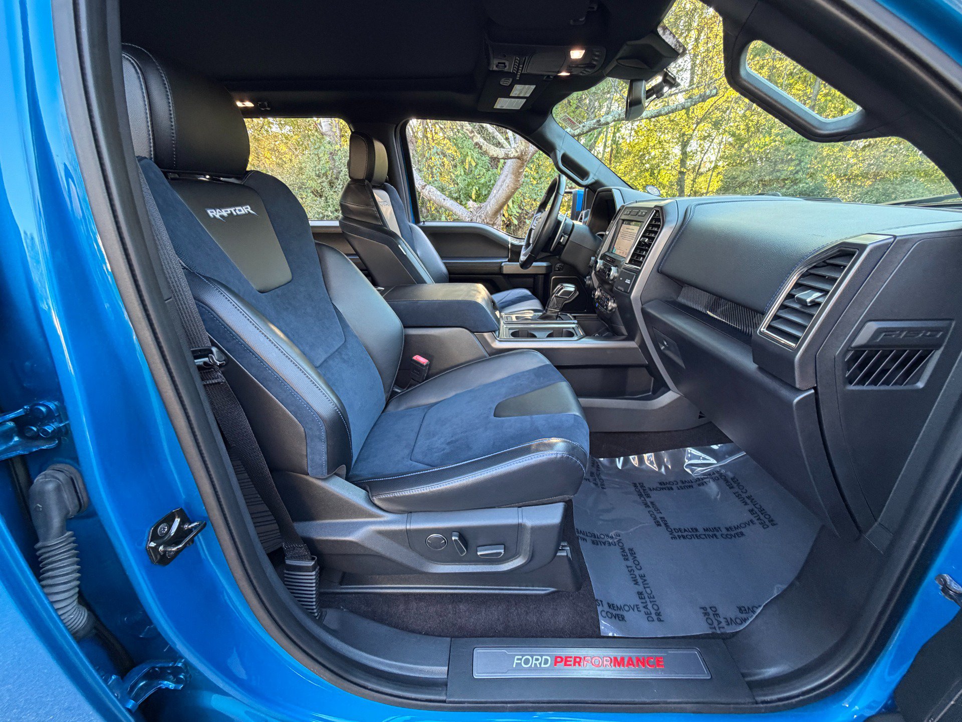 Used 2019 Ford F150 Raptor w/ Equipment Group 802A Luxury AWD/4WD image 59