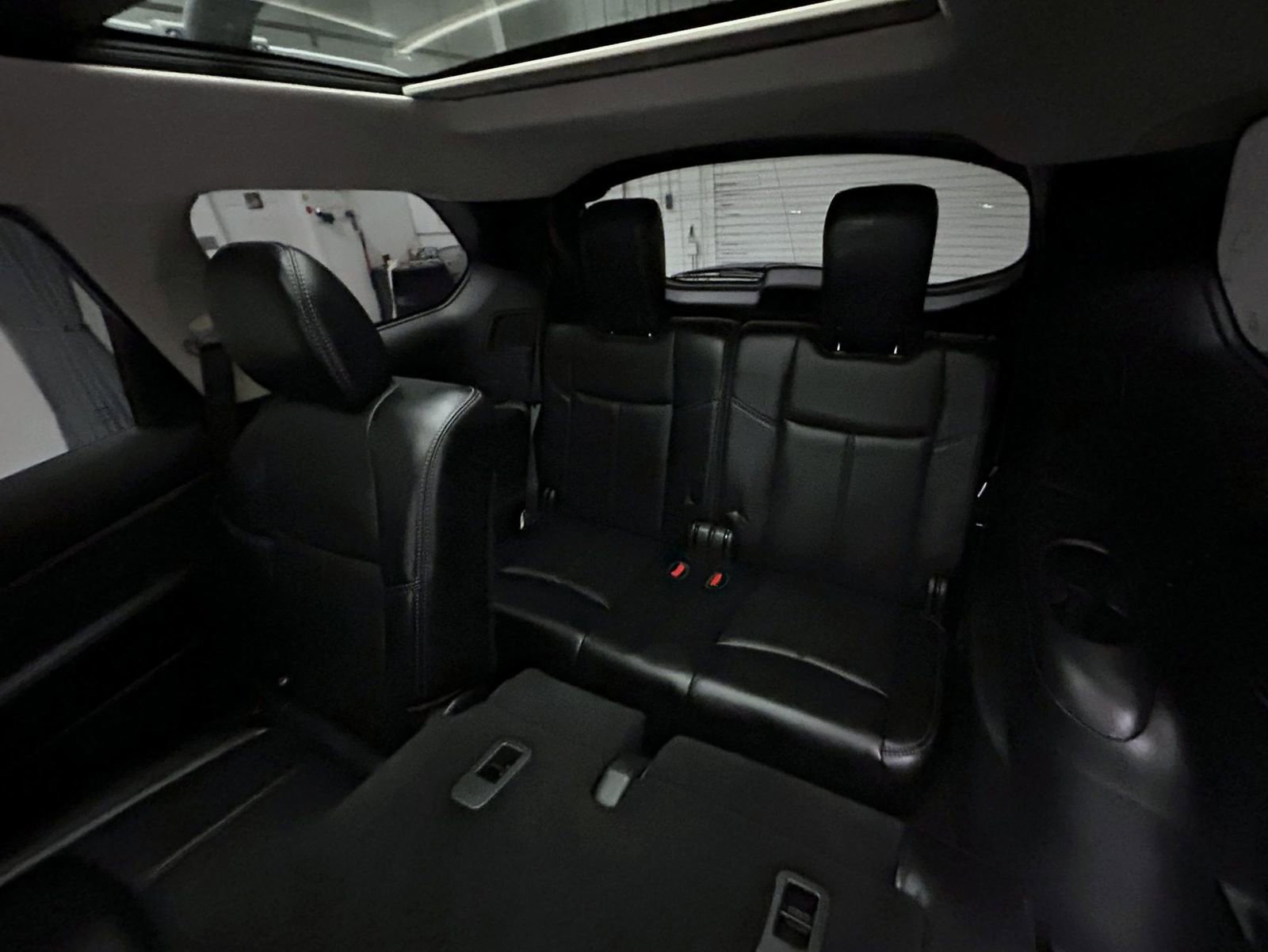 Used 2017 Nissan Pathfinder Platinum w/ Midnight Edition Package image 19