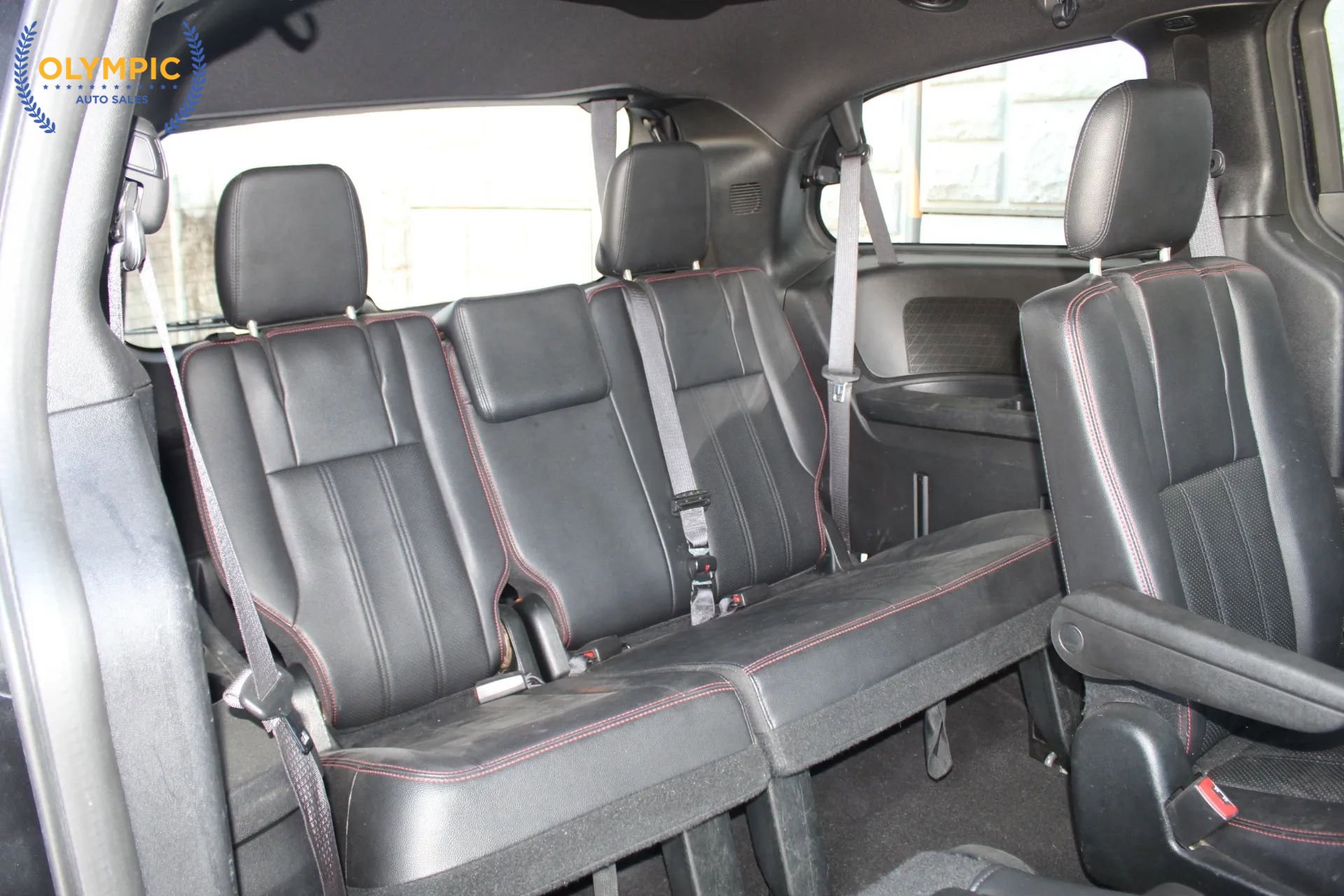 Used 2018 Dodge Grand Caravan GT FWD image 36