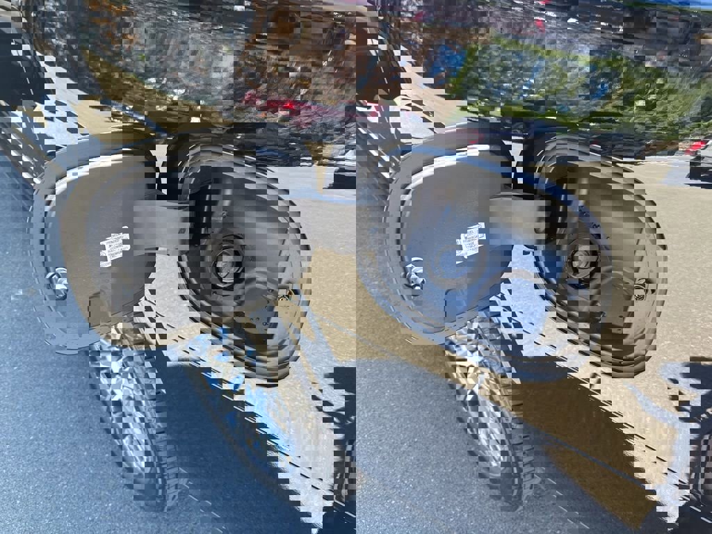 New 2025 GMC Yukon XL Denali w/ Sun & Power Step Package image 75