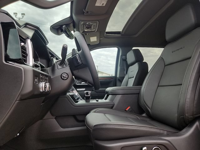 New 2026 GMC Sierra 1500 Denali w/ Technology Package AWD/4WD image 12